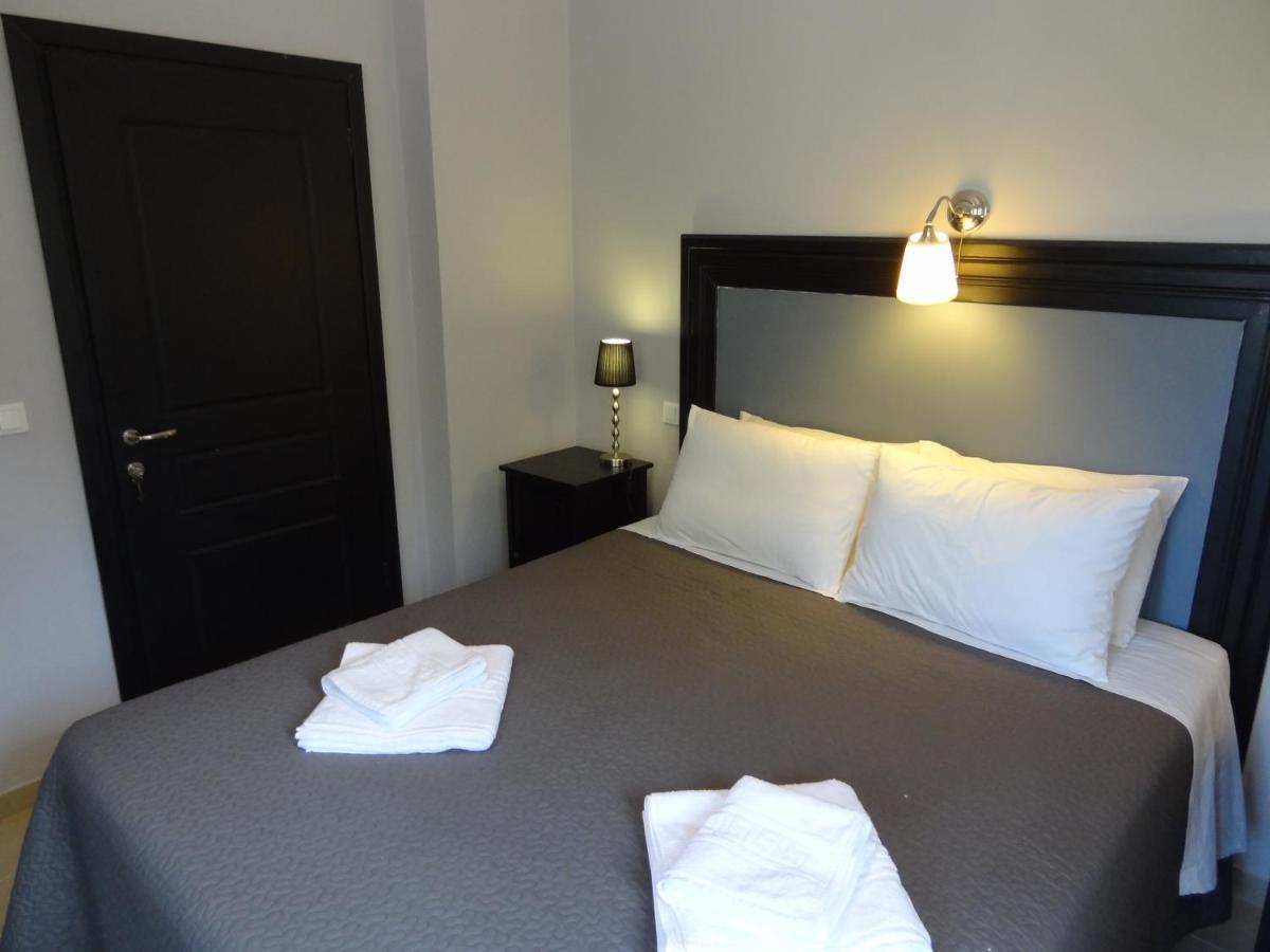 Villa Elaia Suites & Apartments No.1 Гайос Екстериор снимка