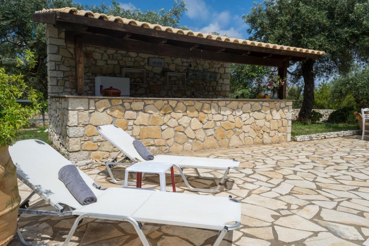 Villa Elaia Suites & Apartments No.1 Гайос Екстериор снимка