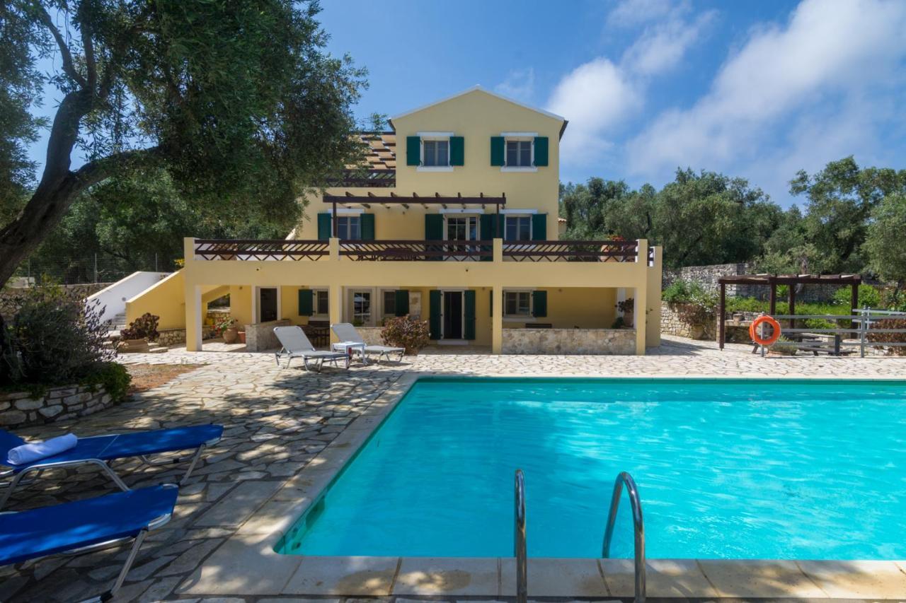 Villa Elaia Suites & Apartments No.1 Гайос Екстериор снимка